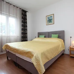  Apartman Belsa